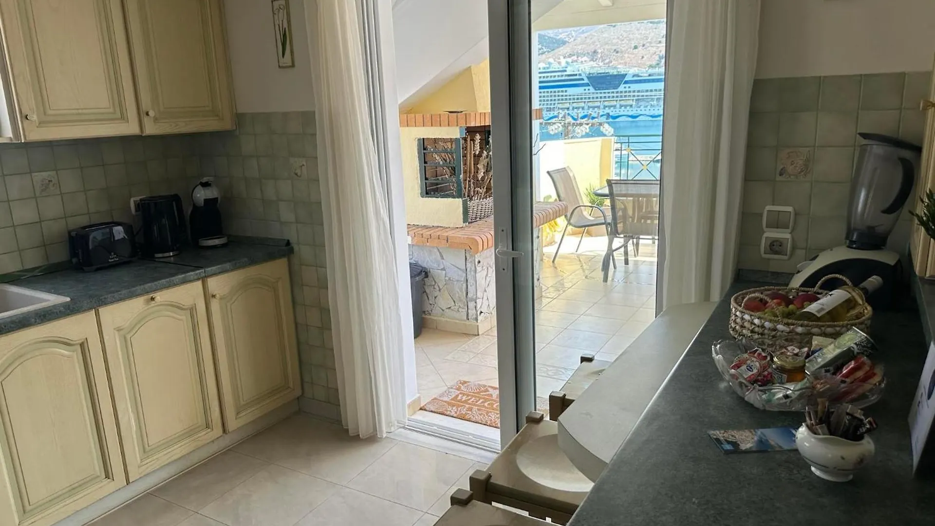 Anatolian Muse Apartment 阿尔戈斯托利翁 希腊